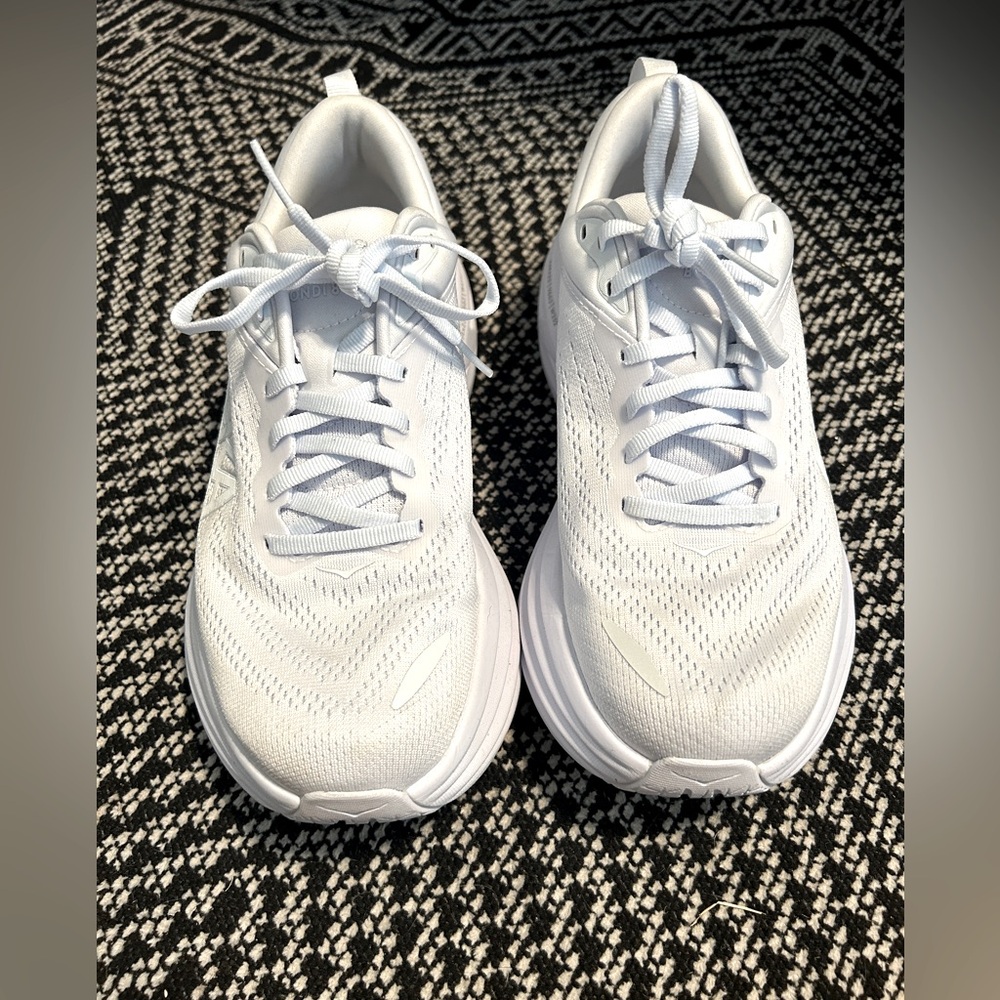 Hoka bondi 8 light blue